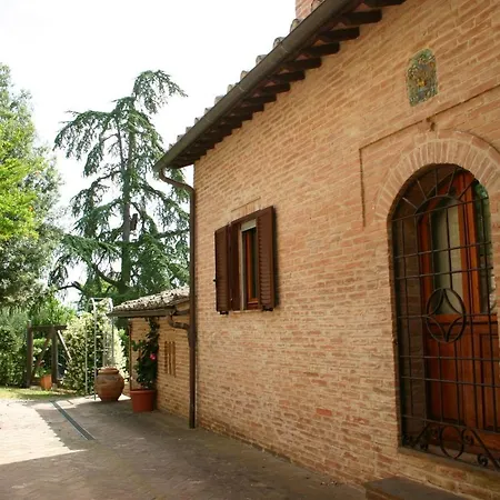 Podere Piazza 펜션