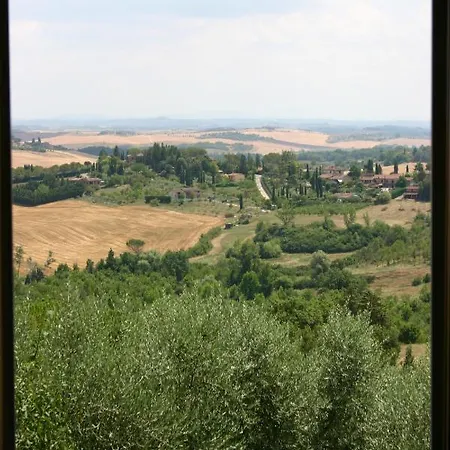 Podere Piazza Holiday home *