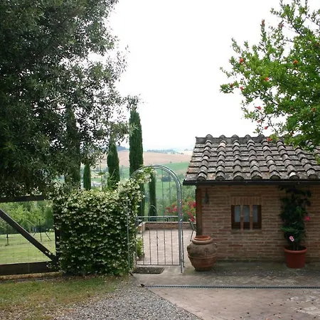 בית נופש Podere Piazza